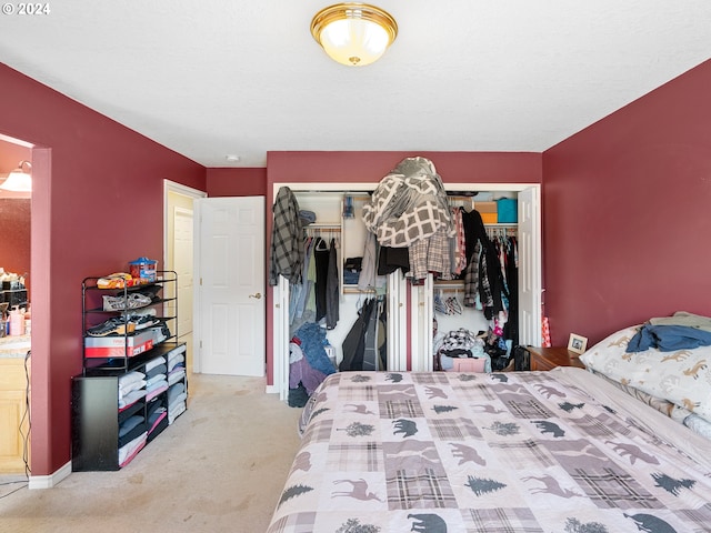 bedroom featuring carpet floors