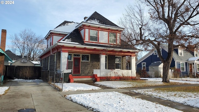 view of front of house