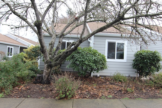 view of home's exterior