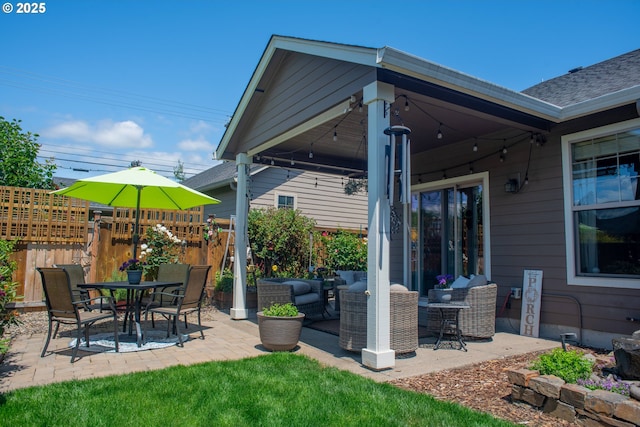 1008 S 41st St, Springfield, OR 97478 - view of patio / terrace with outdoor lounge area and outdoor dining area