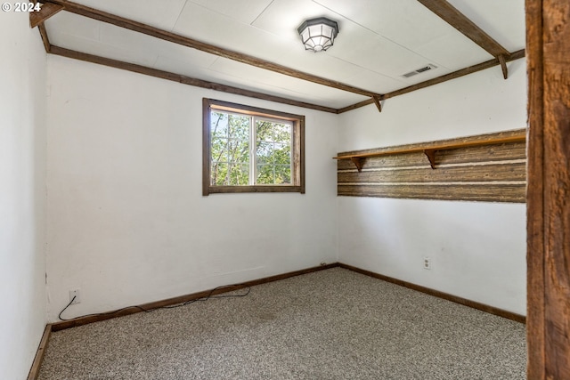 empty room featuring carpet flooring