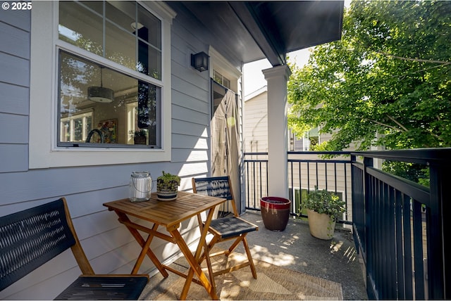 3050 SE 50th Ave Unit 6, Portland, OR 97206 - view of balcony