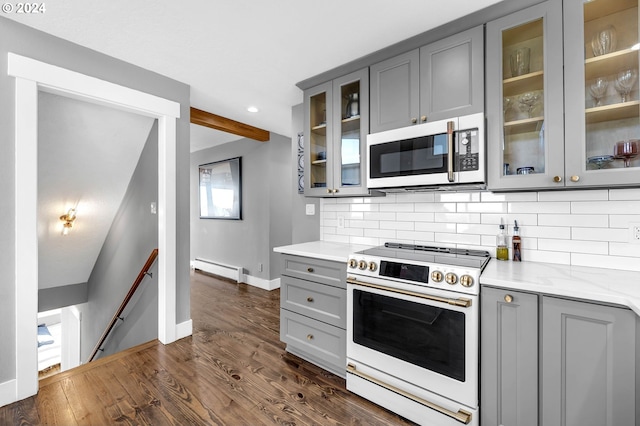 40700 NE Skye View Dr, Washougal, WA 98671 - kitchen featuring white appliances, gray cabinets, baseboards, decorative backsplash, and dark wood-type flooring