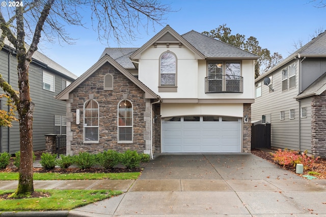 view of front facade with a garage