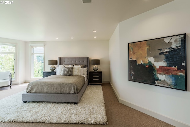 bedroom featuring carpet floors