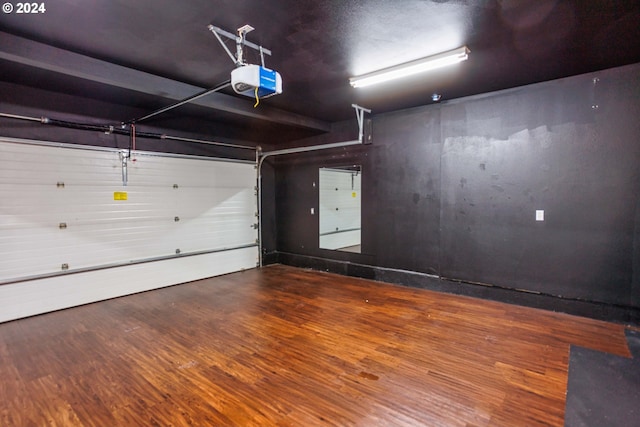 1018 NE Mariners Loop, Portland, OR 97211 - garage with a garage door opener