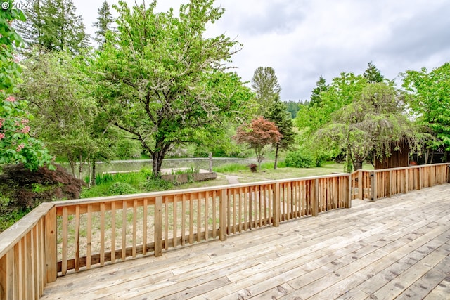 42681 Island Inn Dr, Lebanon, OR 97355 - view of wooden deck