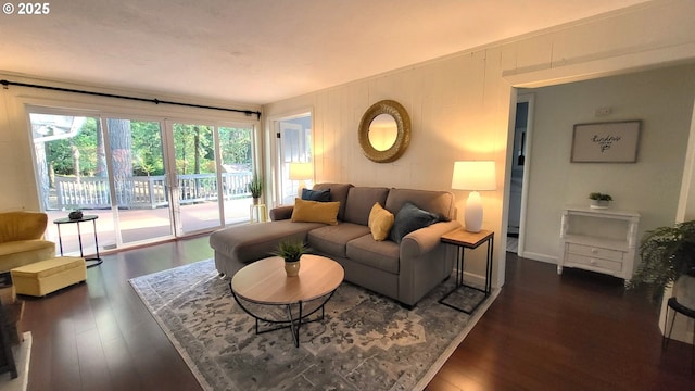 1400 W 40th St, Eugene, OR 97405 - living area with dark wood-type flooring