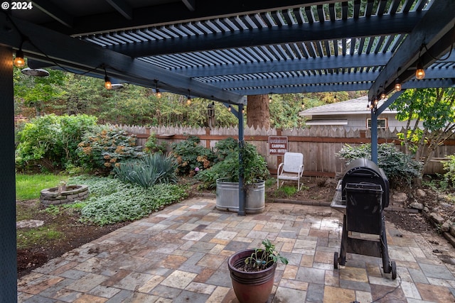 view of patio featuring a pergola