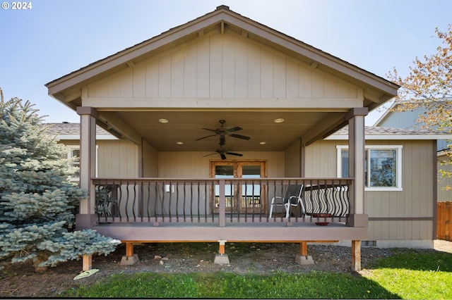 back of house featuring ceiling fan