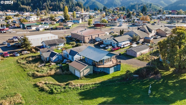 bird's eye view with a mountain view