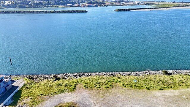 Wedderburn Loop, Gold Beach, OR 97444