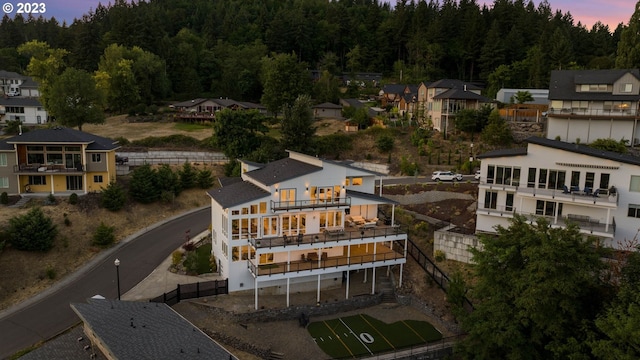 view of aerial view at dusk