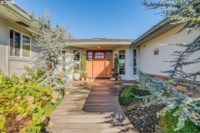 view of entrance to property