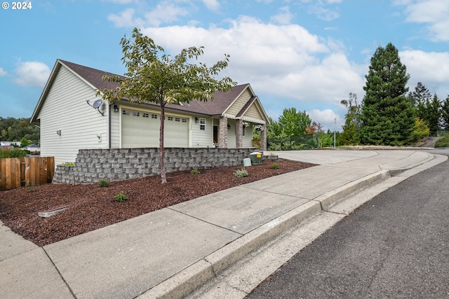 view of front of home featuring a garage