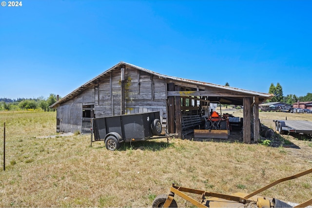 view of outbuilding with an outbuilding