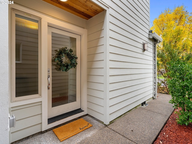 view of property entrance