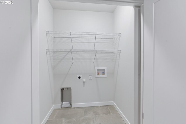 15061 SE Division St, Portland, OR 97236 - washroom featuring hookup for a gas dryer, electric dryer hookup, and washer hookup