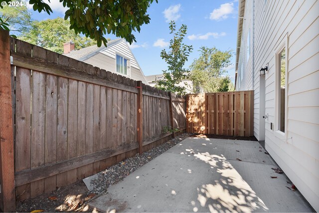 15061 SE Division St, Portland, OR 97236 - view of patio / terrace