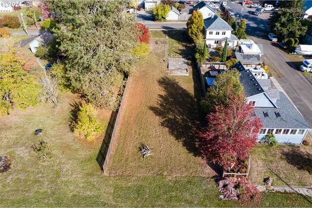 420 W Grant St, Carlton, OR 97111