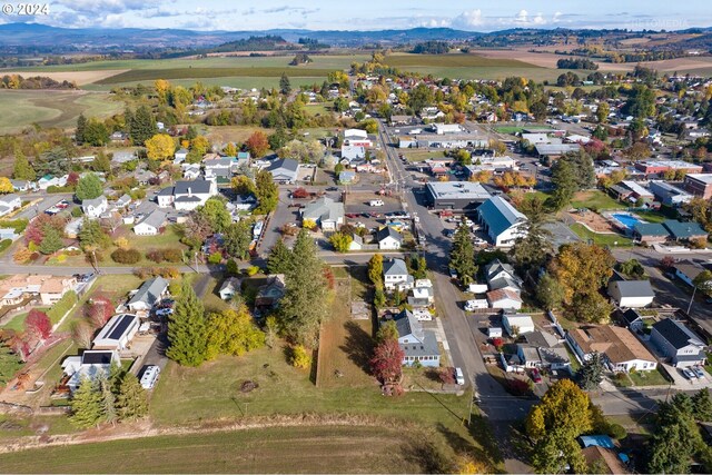 420 W Grant St, Carlton, OR 97111