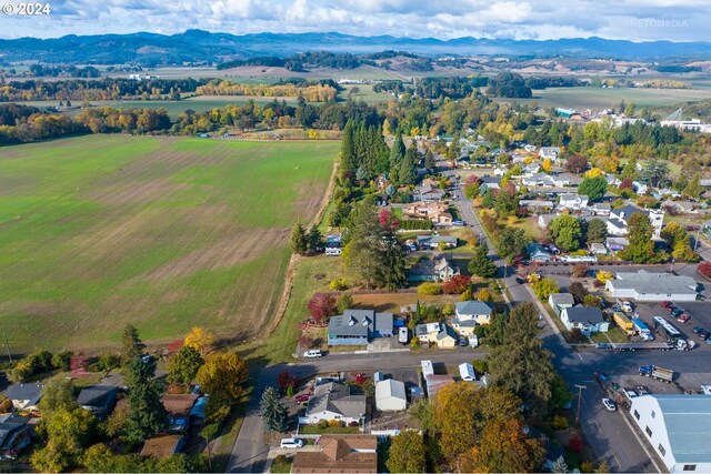 420 W Grant St, Carlton, OR 97111