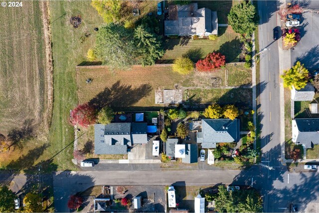 420 W Grant St, Carlton, OR 97111
