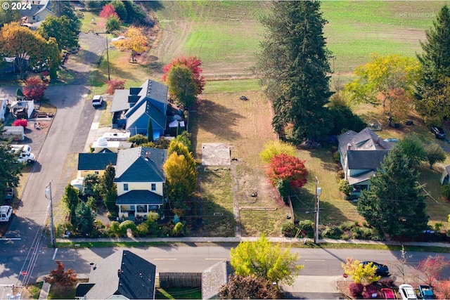 420 W Grant St, Carlton, OR 97111