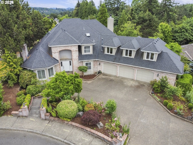 view of front of house with a garage