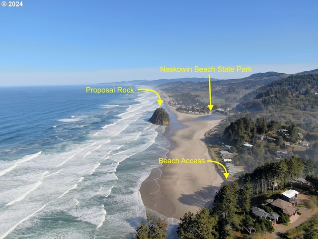 Listing photo 2 for 3301 S Beach Rd, Neskowin OR 97149