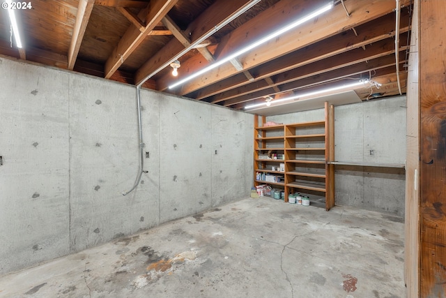 386 Longview Dr, Elkton, OR 97436 - view of unfinished below grade area