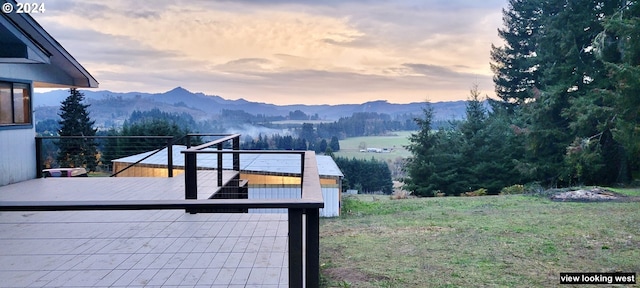 386 Longview Dr, Elkton, OR 97436 - mountain view
