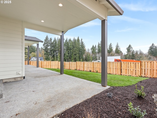 2891 NE Currin Creek Dr, Estacada, OR 97023 - view of patio featuring a fenced backyard