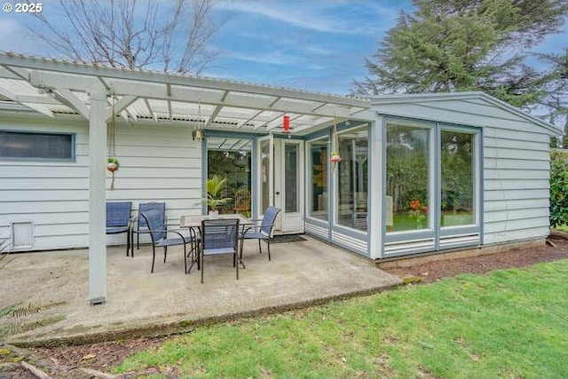 206 Farview Dr, Vancouver, WA 98661 - exterior space featuring a pergola