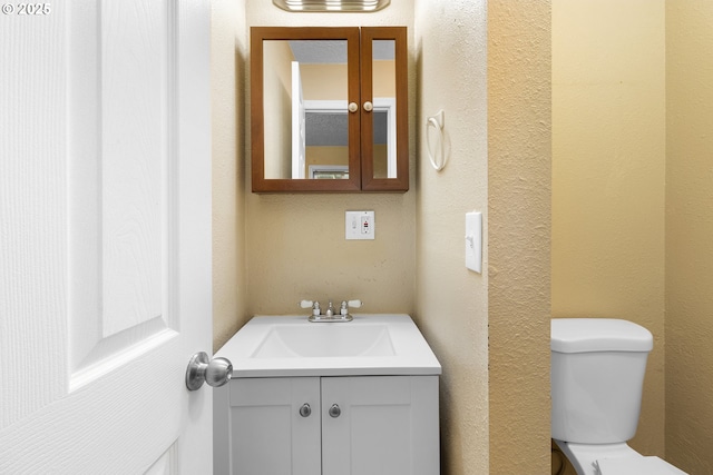 213 Engle Ave, Molalla, OR 97038 - half bath with vanity and toilet