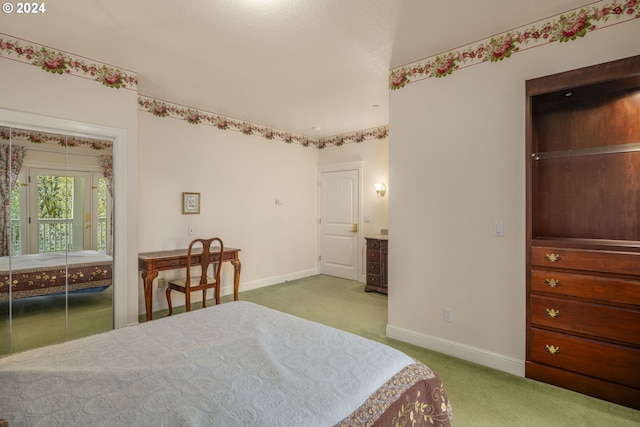 bedroom featuring carpet floors