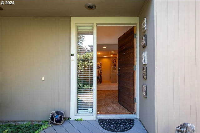 view of entrance to property