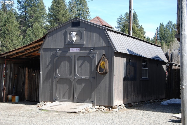 view of shed / structure