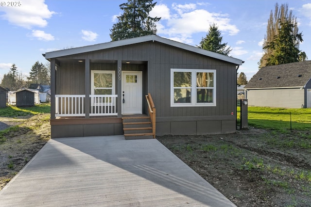 view of front of property with a porch