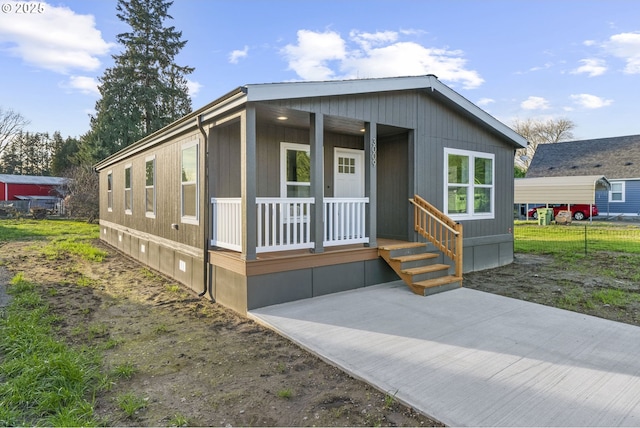 manufactured / mobile home with covered porch