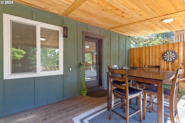 deck featuring outdoor dining area