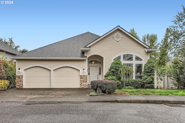 view of front facade with a garage