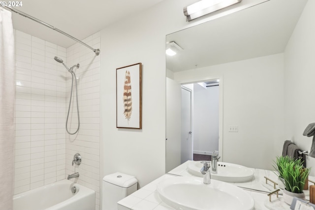 full bathroom featuring vanity, toilet, and shower / bath combo