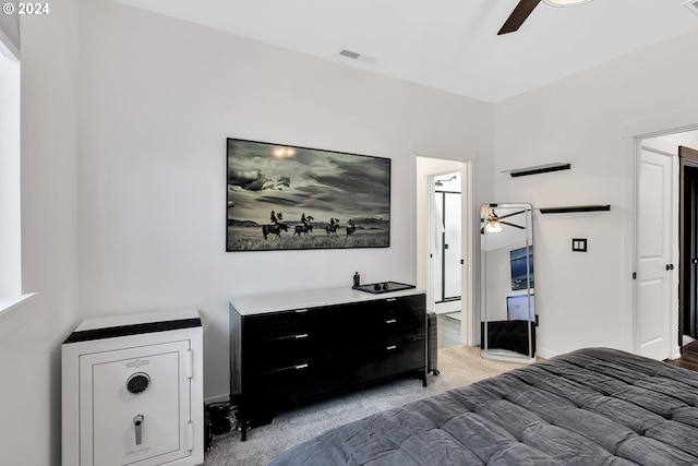 bedroom featuring carpet and ceiling fan