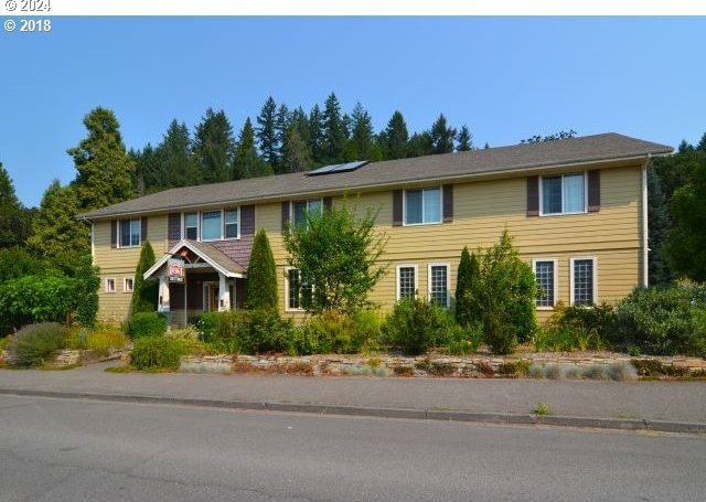 48175 E 1st St, Oakridge, OR 97463 - view of front of home
