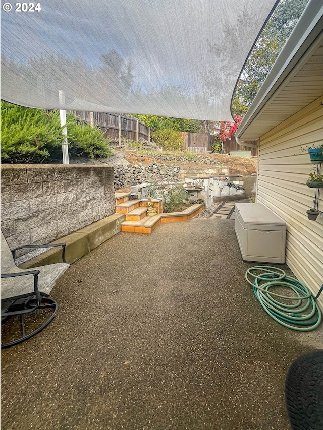 455 Chandler Dr, Roseburg, OR 97471 - view of yard with fence and a patio