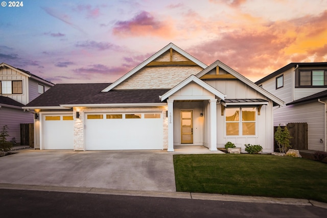 17013 NE 81st St, Vancouver, WA 98682 - view of front facade featuring a lawn
