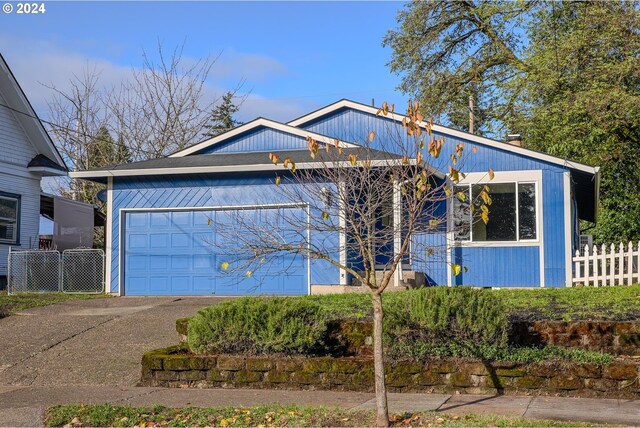 view of front facade with a garage