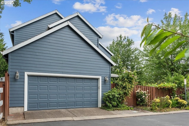 5898 SE Thornapple St, Hillsboro, OR 97123 - view of garage