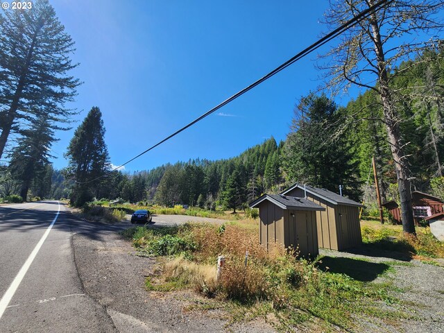 49733 Mckenzie Hwy, Vida, OR 97488